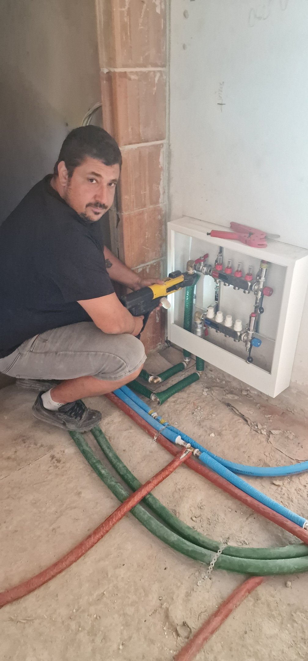 Szerelési munkálatok